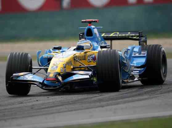 Renault returns to Formula One in 2016 image