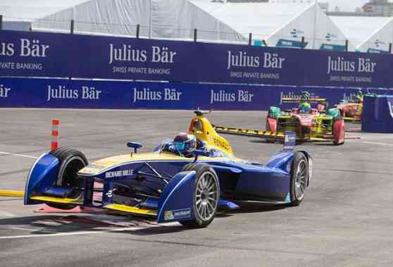 Buemi wins third round of 2015-16 Formula E in Uruguay image