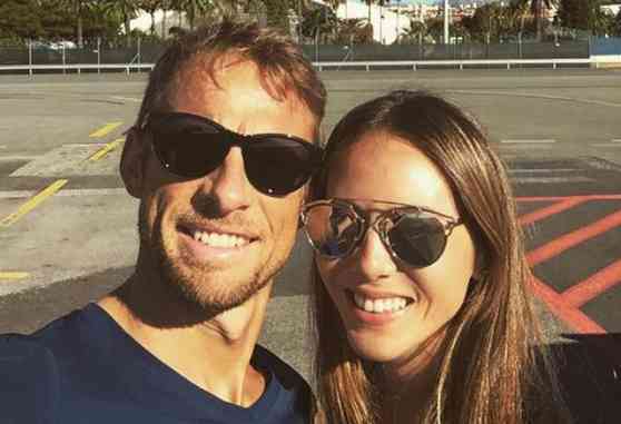 Report: Jenson Button splits with wife Jessica Michibata image