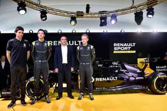 Kevin Magnussen completes Renault F1 driver lineup image