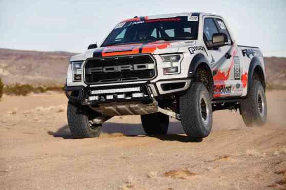 Ford unveils 2017 F-150 Raptor race truck image