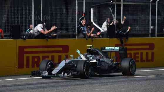 Rosberg victorious in 2016 Chinese GP image