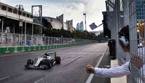 Rosberg dominates 2016 F1 Grand Prix of Europe image
