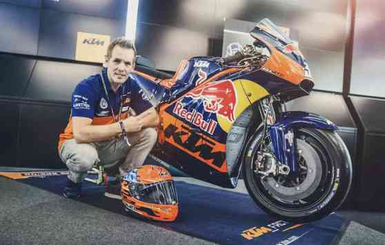KTM reveals its MotoGP contender for 2017 image