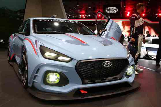 Paris 2016: Race-prepped Hyundai RN30 concept unleashed image