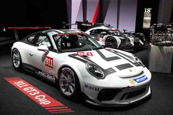 Paris 2016: Porsche unveils race-ready 911 GT3 Cup image
