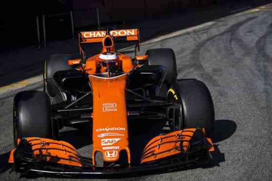 McLaren unveils the 2017 MCL32 Formula 1 challenger image
