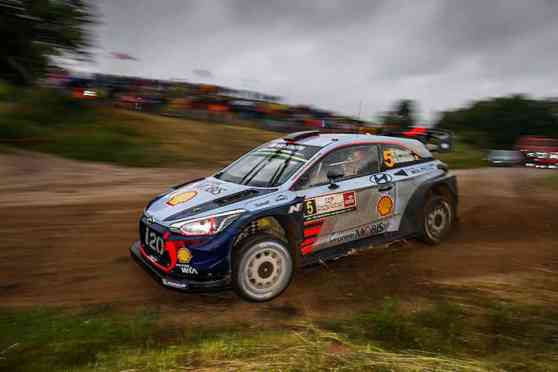 WRC 2017: Thierry Neuville leads Hyundai 1-2 in Rally Poland image