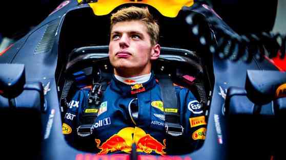 Max Verstappen extends contract with Red Bull until 2020 image