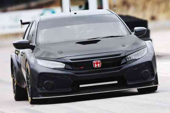 This Honda Civic Type R race car is ready to destroy the competition  image