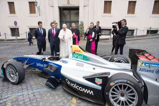 Pope Francis puts his faith in Formula E image