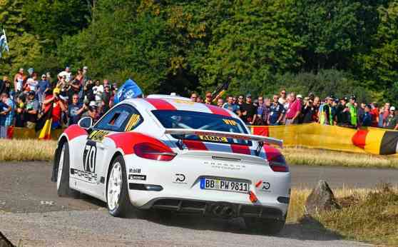 See and HEAR Porsche's rally-spec Cayman GT4 Clubsport in action image