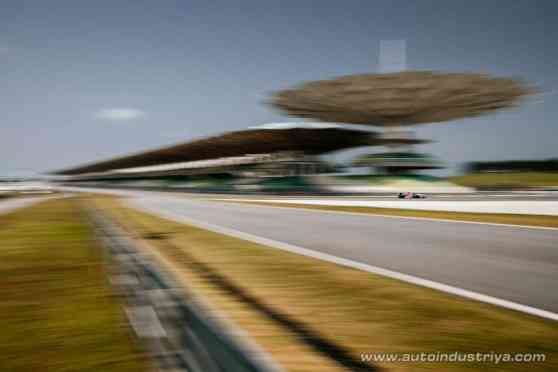 Racing for the shot: The Life of a Motorsport Photographer (Part 2) image