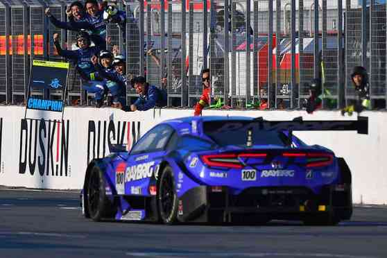 Former F1 world champion Jenson Button wins Super GT in debut season image