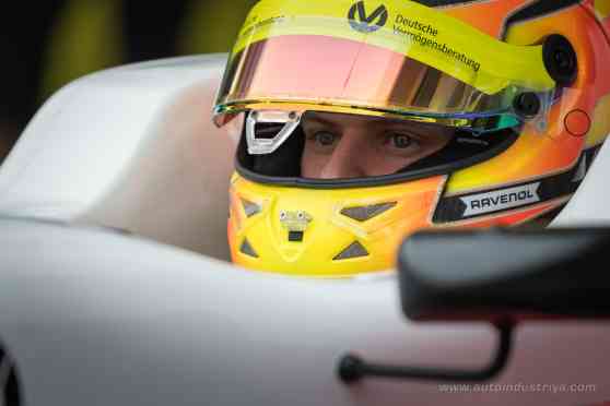 Mick Schumacher joins 2019 Ferrari Driver Academy lineup image