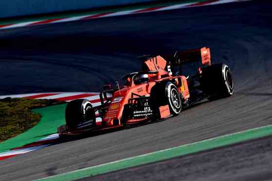 Ferrari is faster than Mercedes in pre-season F1 testing image