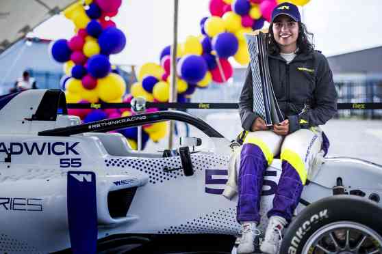 W Series champ wants to be first woman racer in F1 after 40 years image