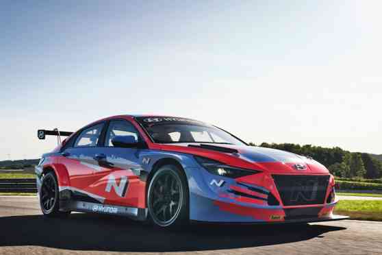 Hyundai wants to take their all-new Elantra racing image