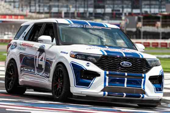 Ford just built an Explorer for the race track image