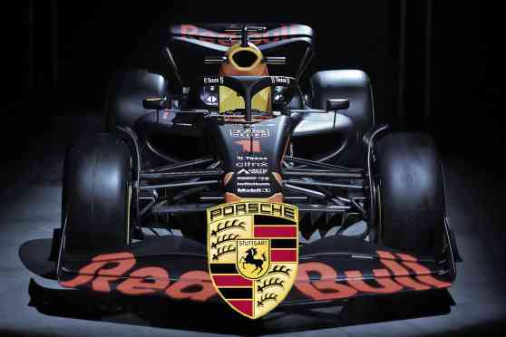 Porsche to buy 50% stake in Red Bull F1 team image