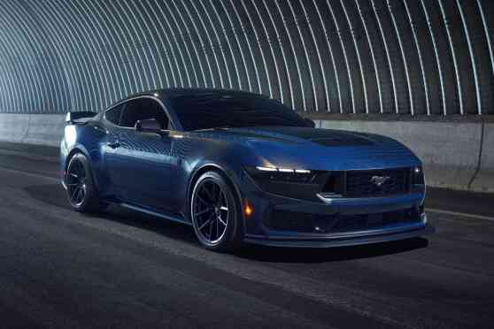 2024 Ford Mustang Dark Horse is one sinister-looking track car image