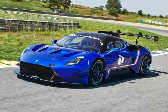 Maserati MC20 GT2 is raring to go racing image