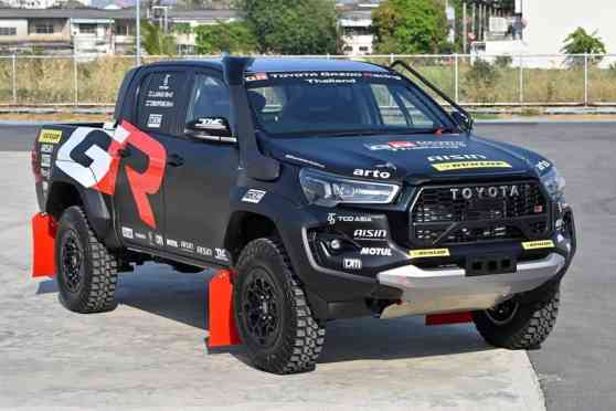 Toyota is racing the new Hilux GR Sport at AXCR 2024 image