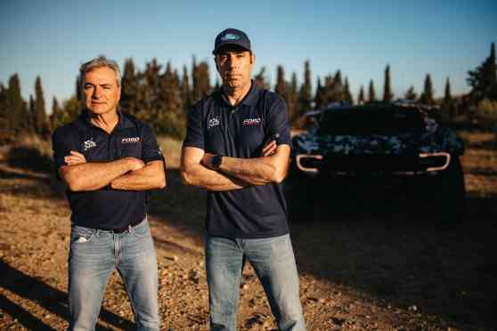 Ford, Carlos Sainz Sr to enter 2025 Dakar rally with Raptor image