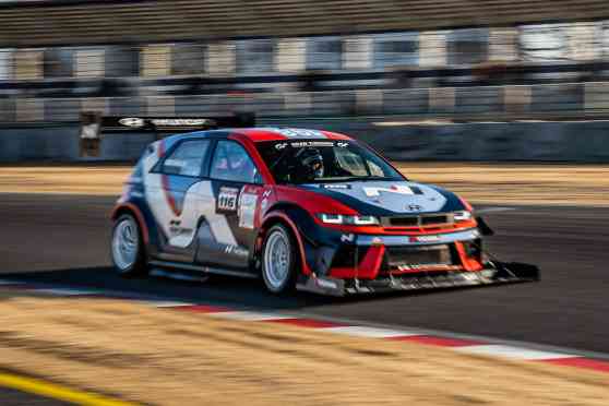 Hyundai Ioniq 5 N &ldquo;TA Spec&rdquo; sets fastest EV lap in Tsukuba image