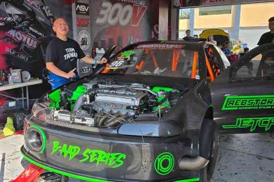 Motul-backed Jerry Chua sets new 9.955s All-Motor record at NDRC Leg 4 image