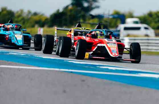 Motul PH driver Iñigo Anton leads 2025 F4 SEA Rookie Cup Motul PH driver Iñigo Anton leads 2025 F4 SEA Rookie Cup image