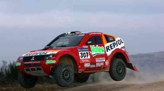 Terror Threats Force Cancellation of Dakar 2008 image