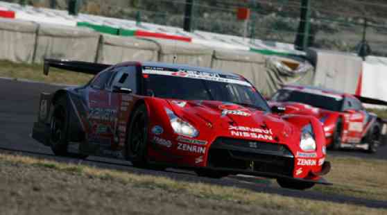 New GT-R Makes 1-2 Finish in Debut Race for 2008 Super GT image