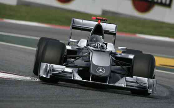 Mercedes-Benz to field team for 2010 Formula 1 World Championship image