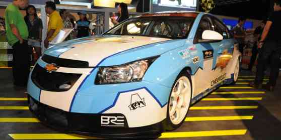 MIAS 2010: Chevrolet Cruze PH Touring Car unveiled image