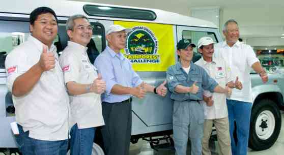 Land Rover Philippines at the Malaysian Rainforest Challenge 2010 image