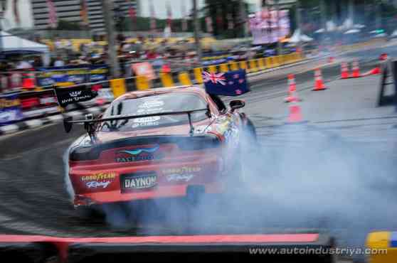 Templeman tops 2010 Formula Drift Final Qualifier image