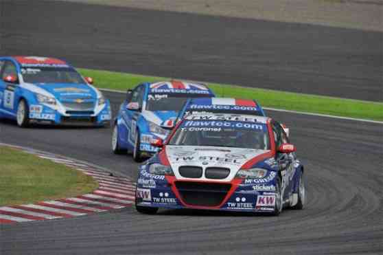 FIA WTCC: Menu and Coronel share wins for Rounds 17 and 18 in Suzuka image