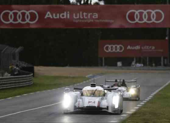 LM24h: Audi claims front row at Le Mans image