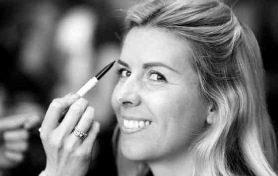 Lady F1 driver Maria De Villota loses right eye after accident image