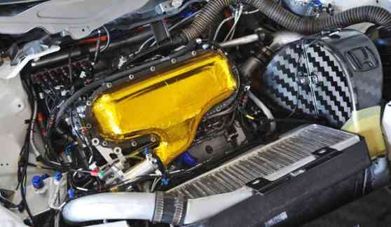 Honda unveils new engine for its Civic WTCC race car image
