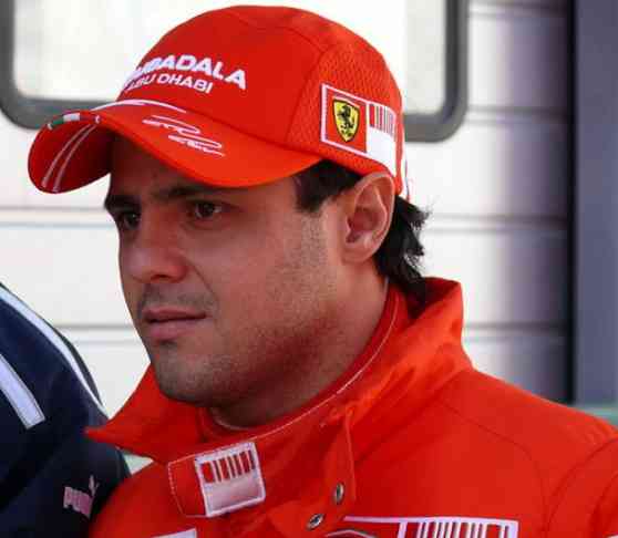 Felipe Massa stays with Ferrari until end of 2013 image