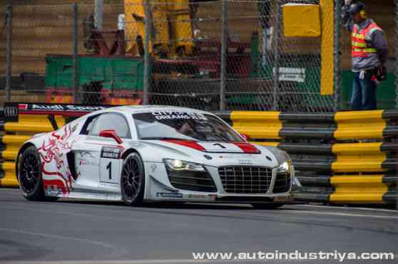 Mortara takes fourth straight Macau GP victory conquering 2012 GT Cup image