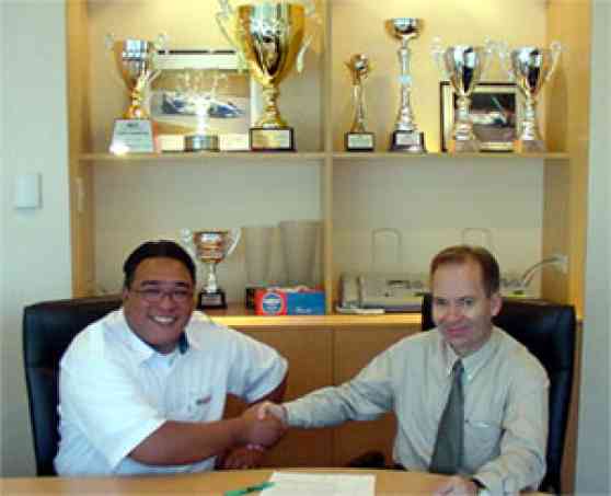 Castrol & Team Goddard Ink 2003 Contract image