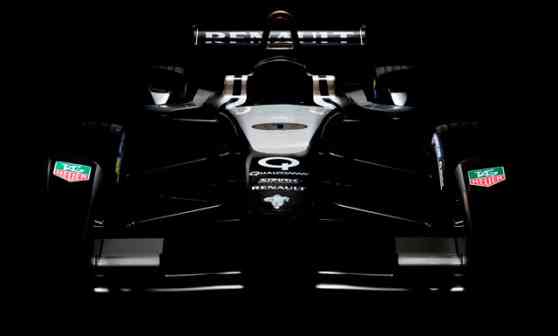 FIA Formula E racecar debuts at Frankfurt image
