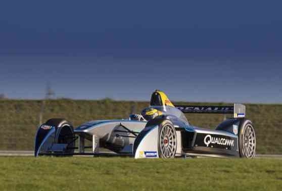 Formula E makes successful first test of Spark-Renault SRT_01E image