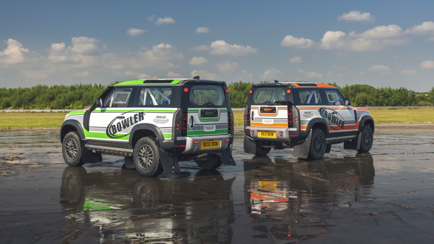 Land Rover Defender makes for a great rally car image
