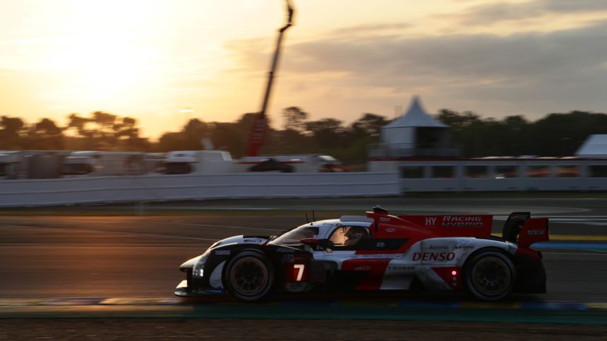 Toyota claims its fourth straight 24 Hours of Le Mans win image