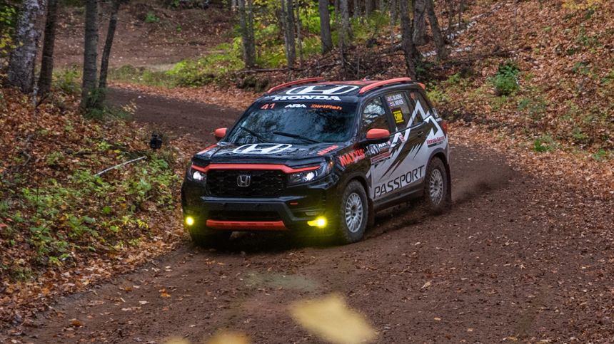 Honda goes rallying with the 2022 Passport image