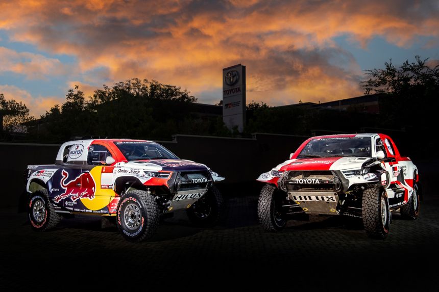 Toyota reveals 400 PS Hilux racer for 2022 Dakar Rally image